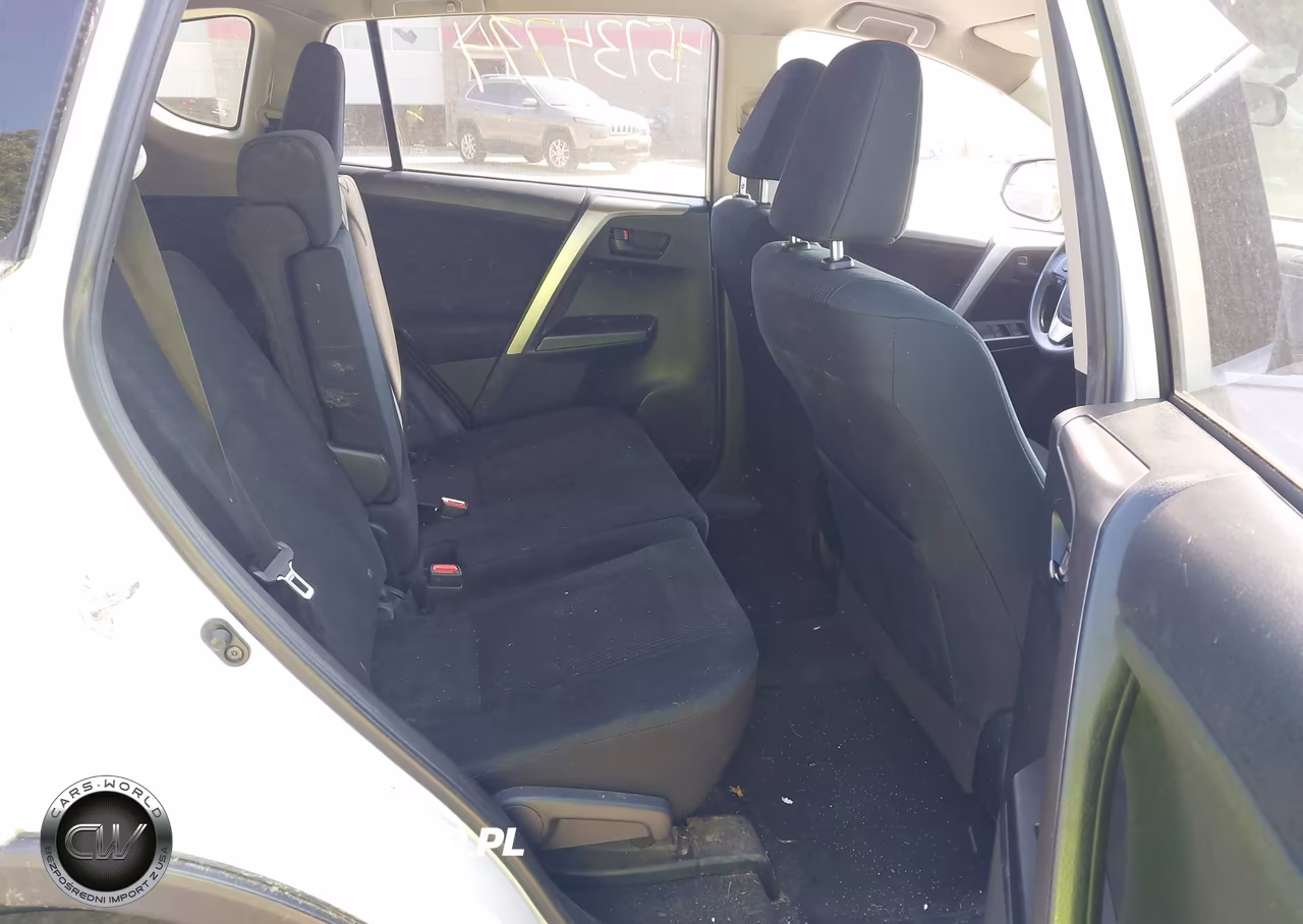 2016 Toyota Rav4 Le VIN:JTMBFREV1GJ065122 - 8