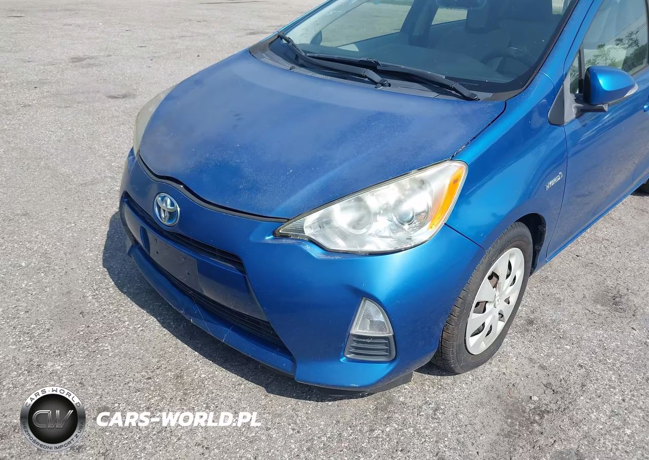 2014 Toyota Prius C One VIN:JTDKDTB38E1065539 - 6