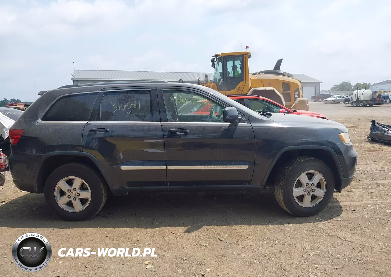 2012 Jeep Grand Cherokee Laredo VIN:1C4RJFAG6CC316587 - 13