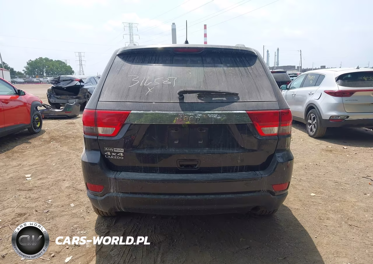 2012 Jeep Grand Cherokee Laredo VIN:1C4RJFAG6CC316587 - 16