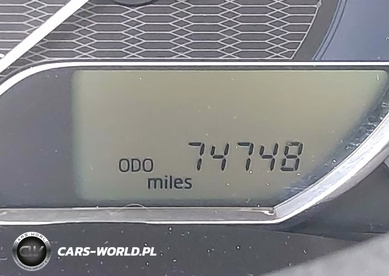 2014 Toyota Corolla Le Plus VIN:2T1BURHE4EC030617 - 16