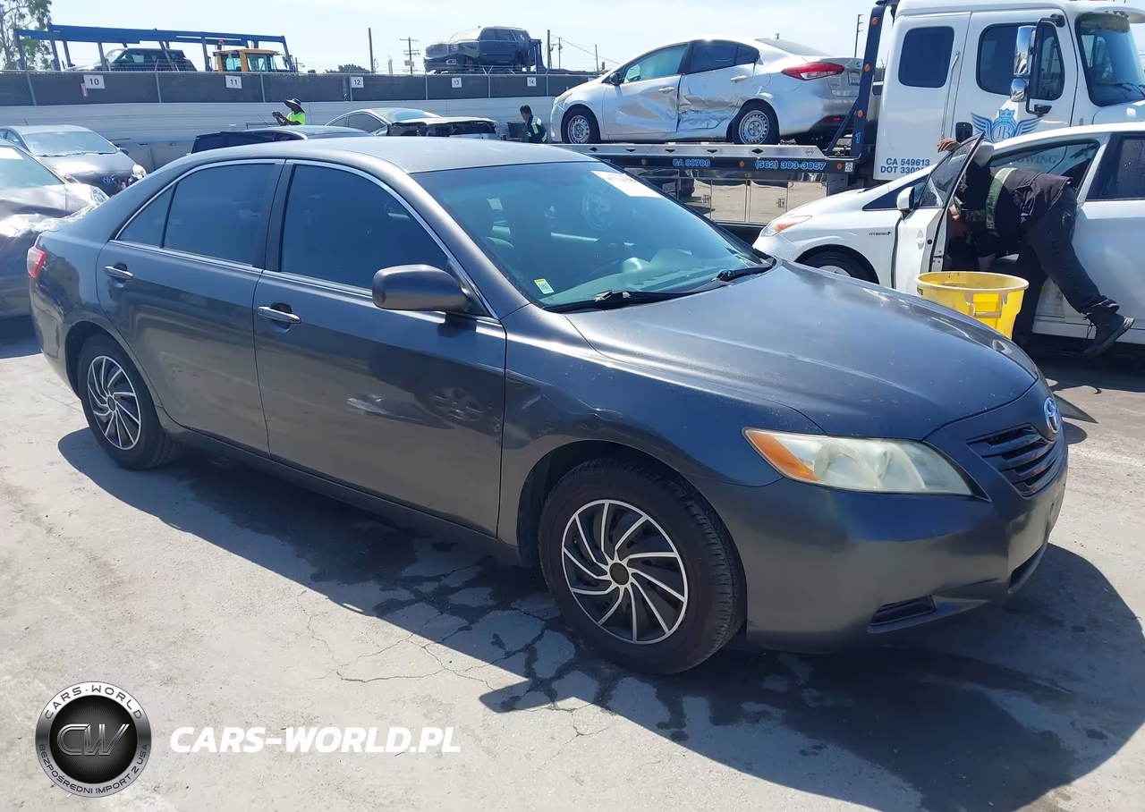 2007 Toyota Camry Le – zdjęcie 1 z 11