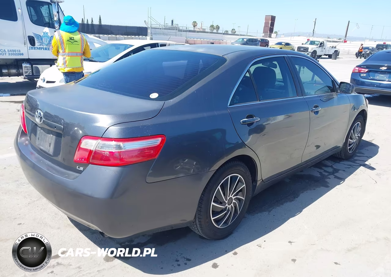2007 Toyota Camry Le VIN:4T1BE46K07U193758 - 4