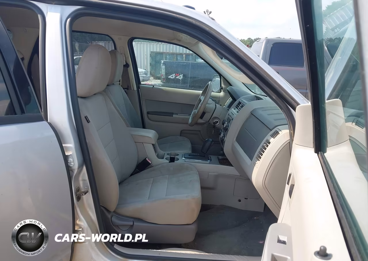 2012 Ford Escape Xlt VIN:1FMCU9D77CKC09818 - 5