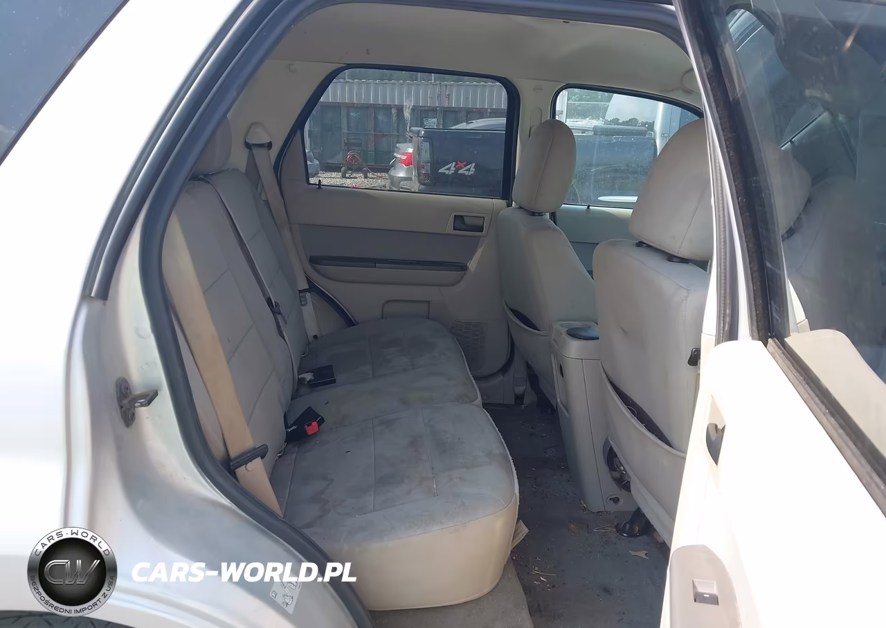 2012 Ford Escape Xlt VIN:1FMCU9D77CKC09818 - 8