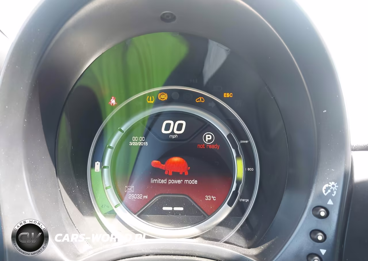 2016 Fiat 500E Battery Electric VIN:3C3CFFGE2GT229748 - 7
