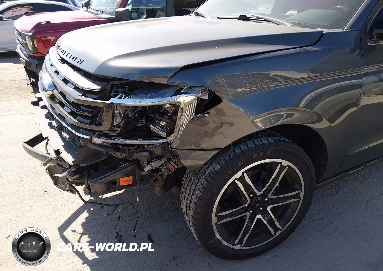 2020 Ford Expedition Limited VIN:1FMJU1KT7LEA29097 - 18