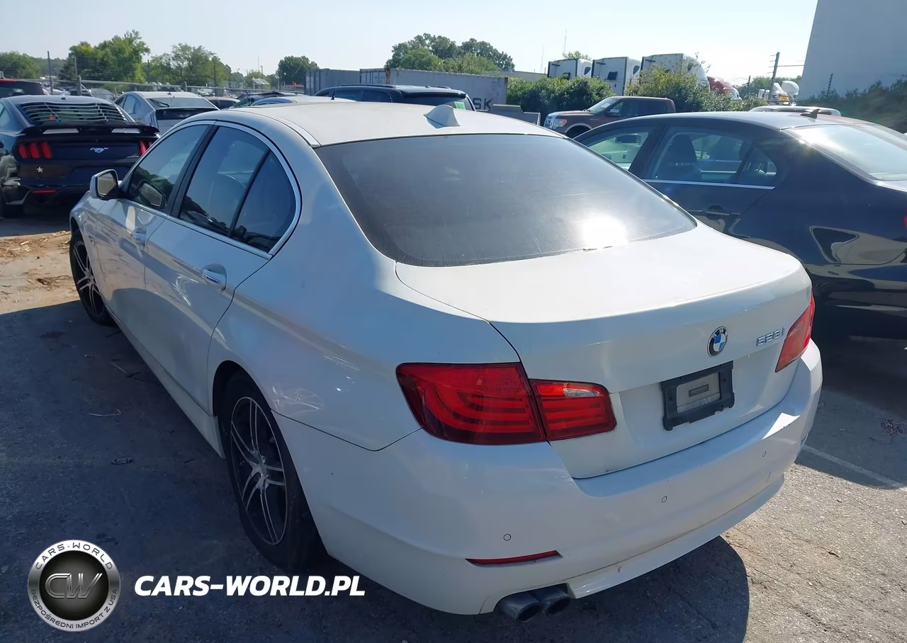 2012 BMW 528I VIN:WBAXG5C50CDX02523 - 3