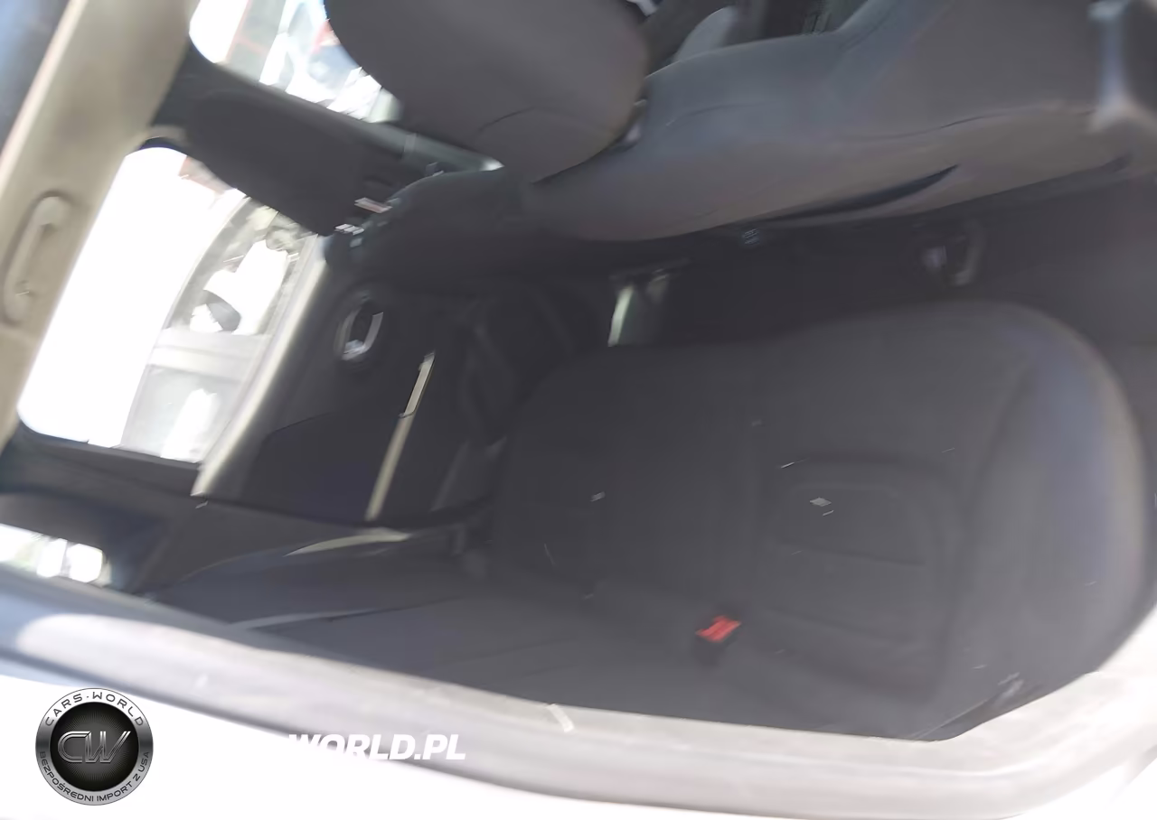 2019 Jeep Renegade Latitude Fwd VIN:ZACNJABB9KPK61127 - 8