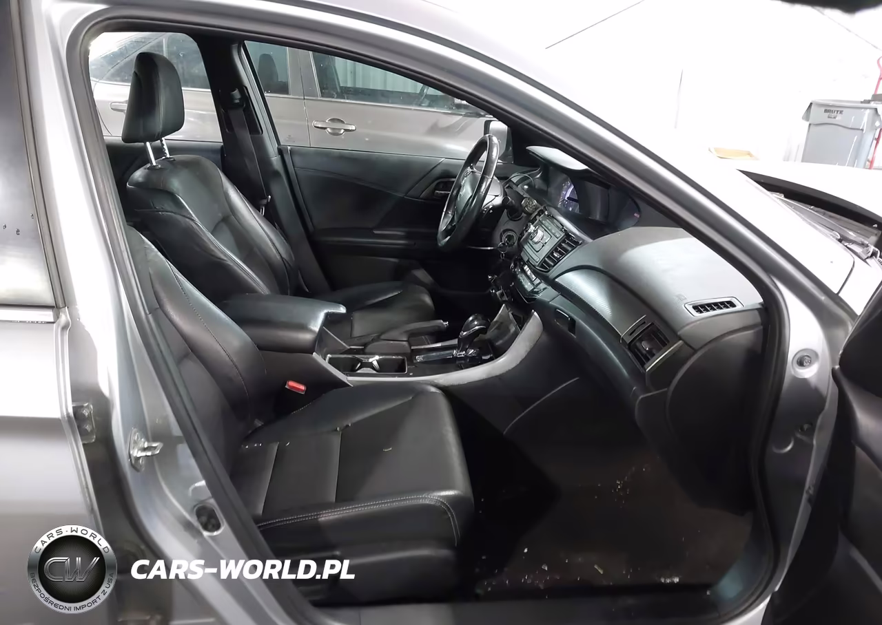 2017 Honda Accord Sport VIN:1HGCR2F54HA114091 - 5