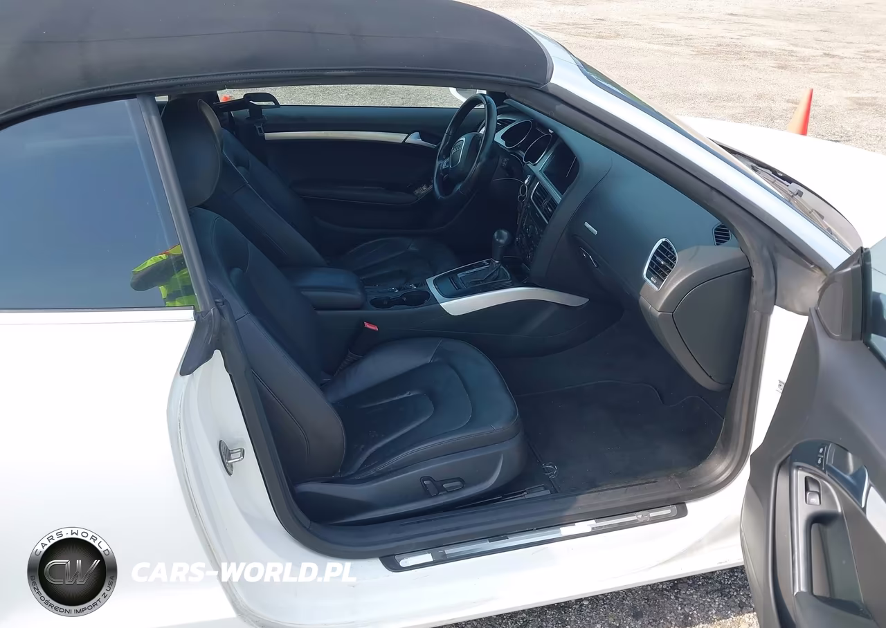 2011 Audi A5 2.0T Premium VIN:WAUJFAFH8BN000322 - 5