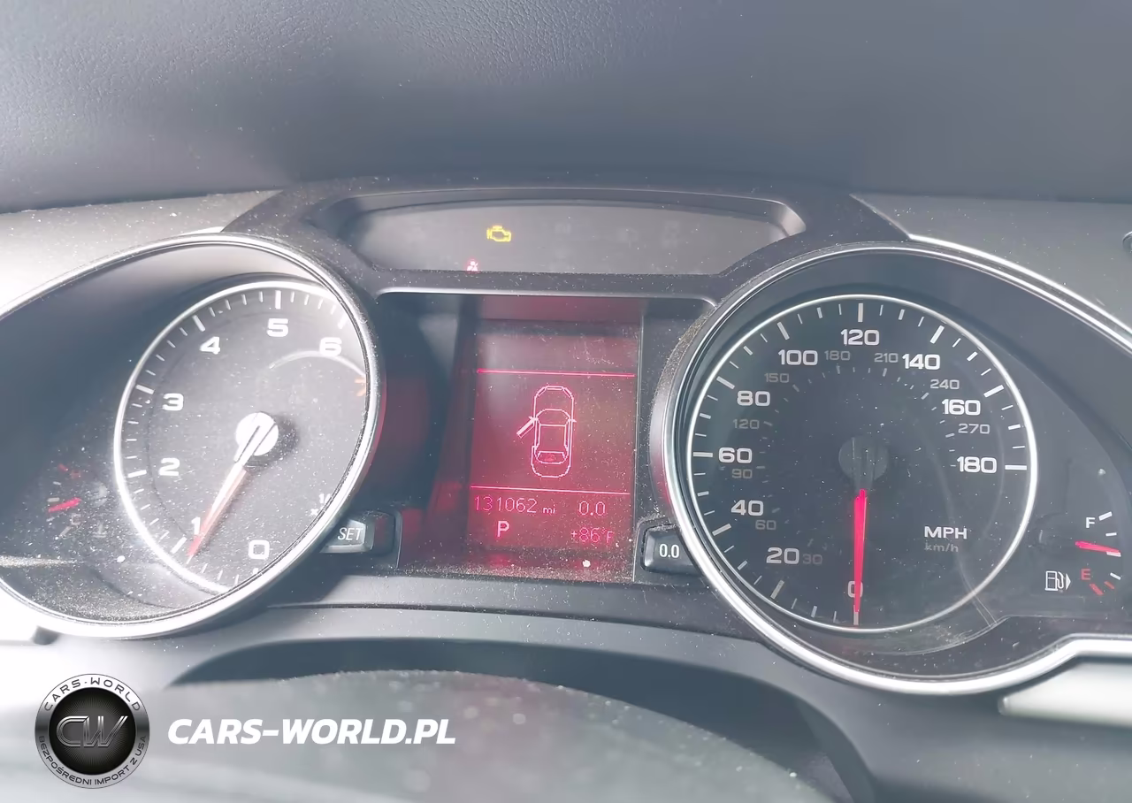 2011 Audi A5 2.0T Premium VIN:WAUJFAFH8BN000322 - 7