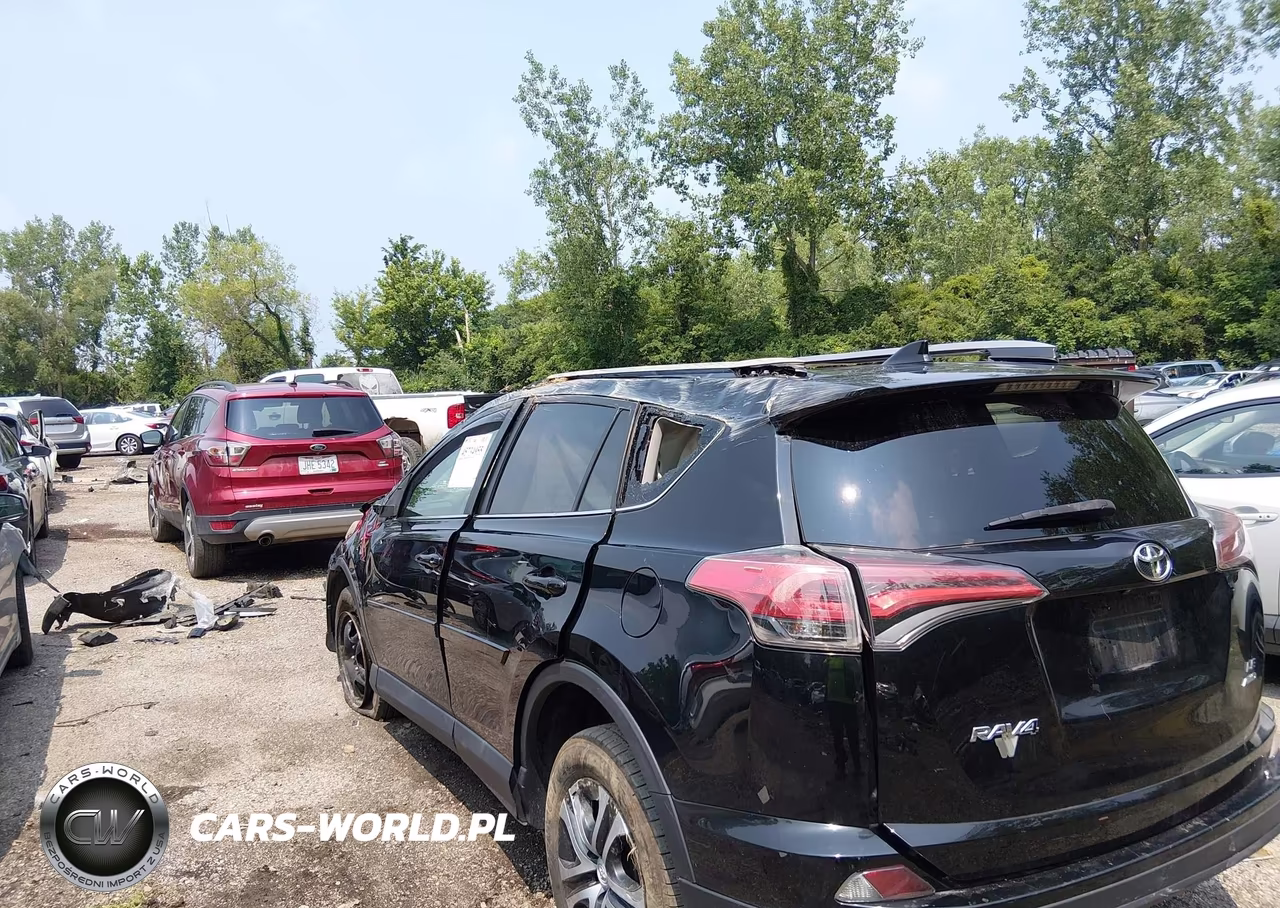2017 Toyota Rav4 Le VIN:2T3BFREV8HW643560 - 6