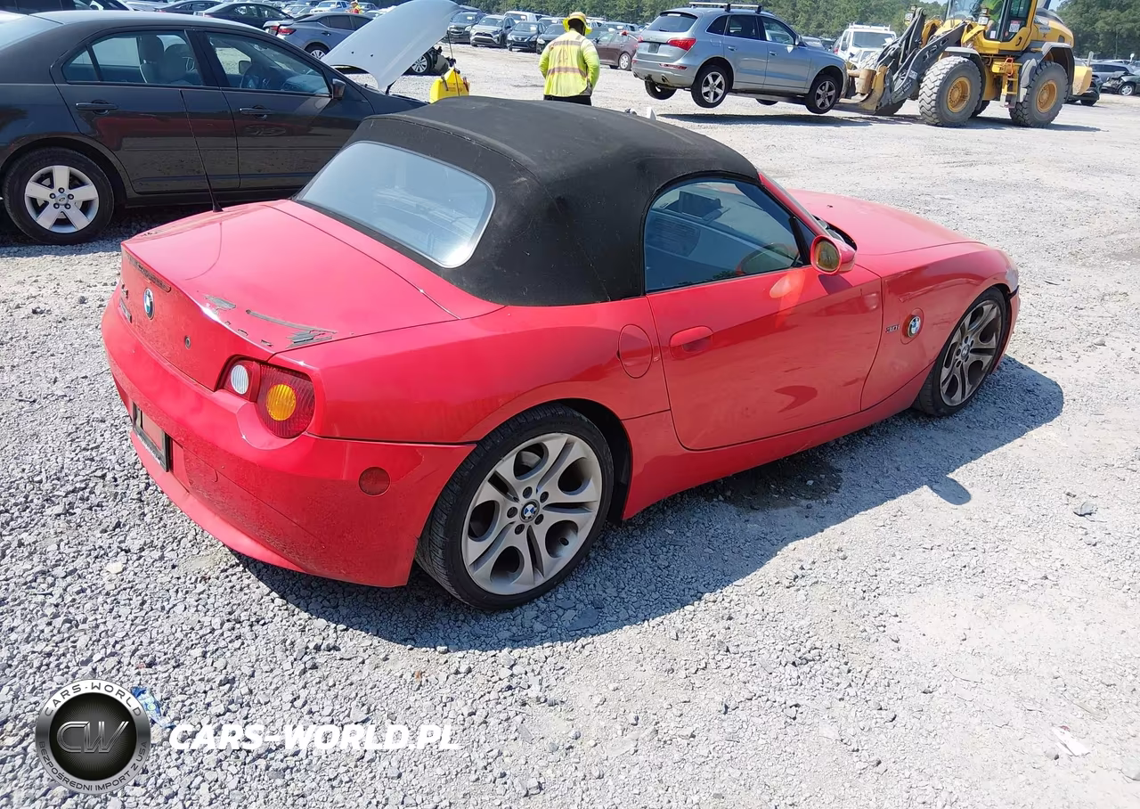 2003 BMW Z4 3.0I VIN:4USBT53433LU05357 - 4