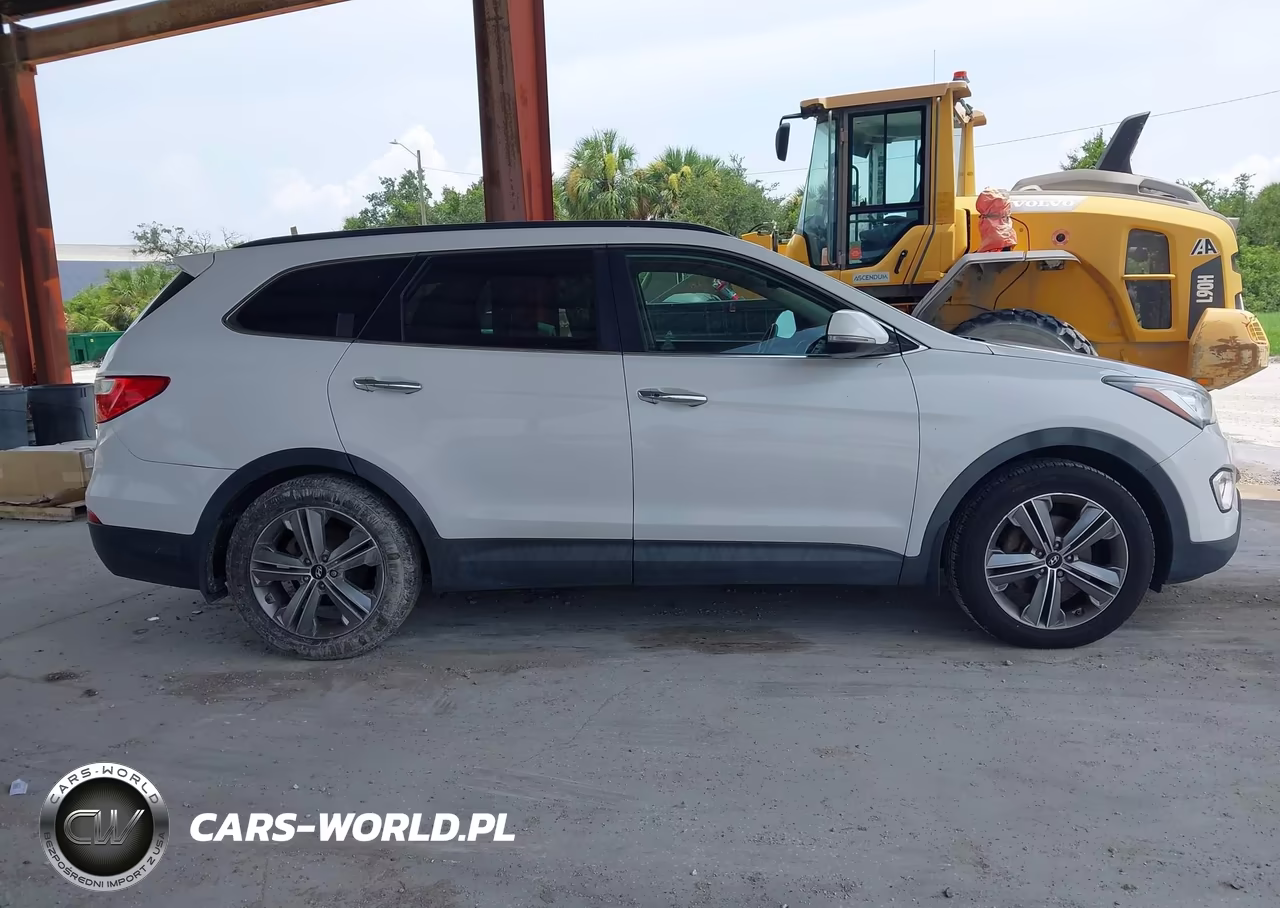 2016 Hyundai Santa Fe Limited VIN:KM8SN4HF6GU136061 - 13