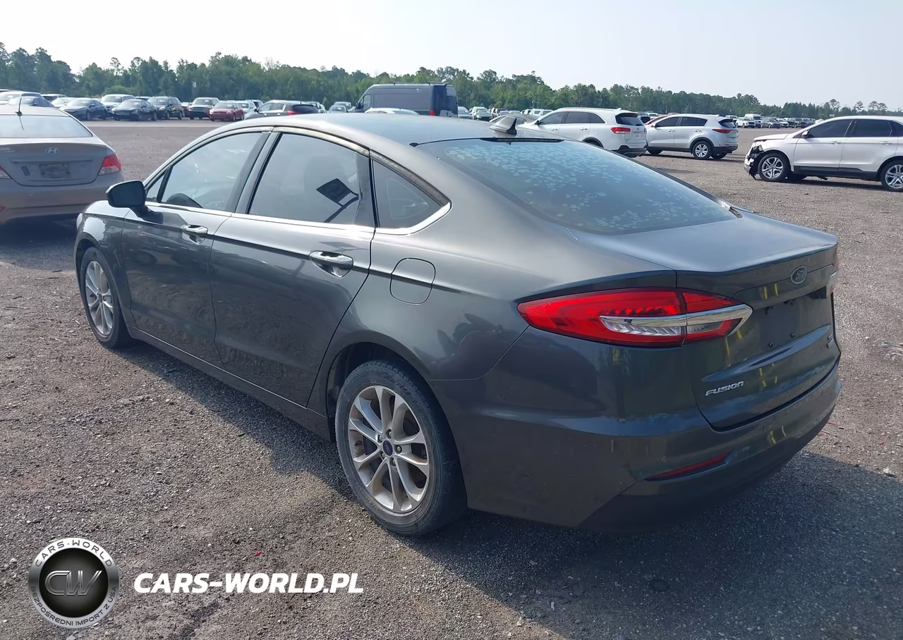 2020 Ford Fusion Se VIN:3FA6P0HD4LR161314 - 3