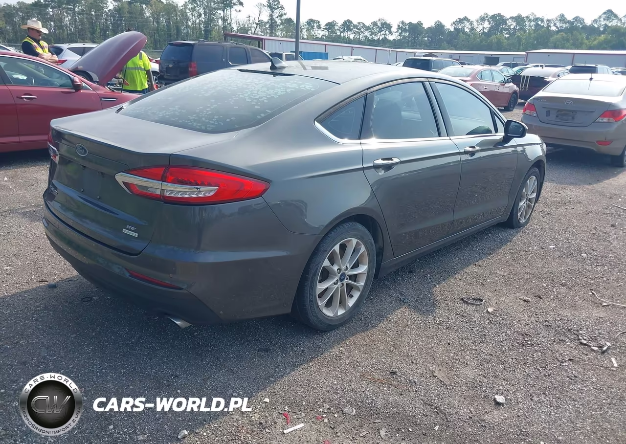 2020 Ford Fusion Se VIN:3FA6P0HD4LR161314 - 4