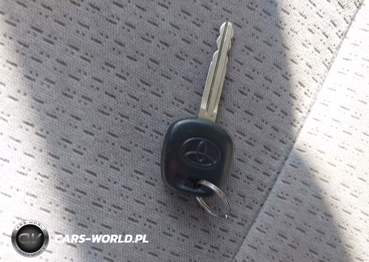 2008 Toyota Corolla Ce VIN:1NXBR32E88Z045129 - 11