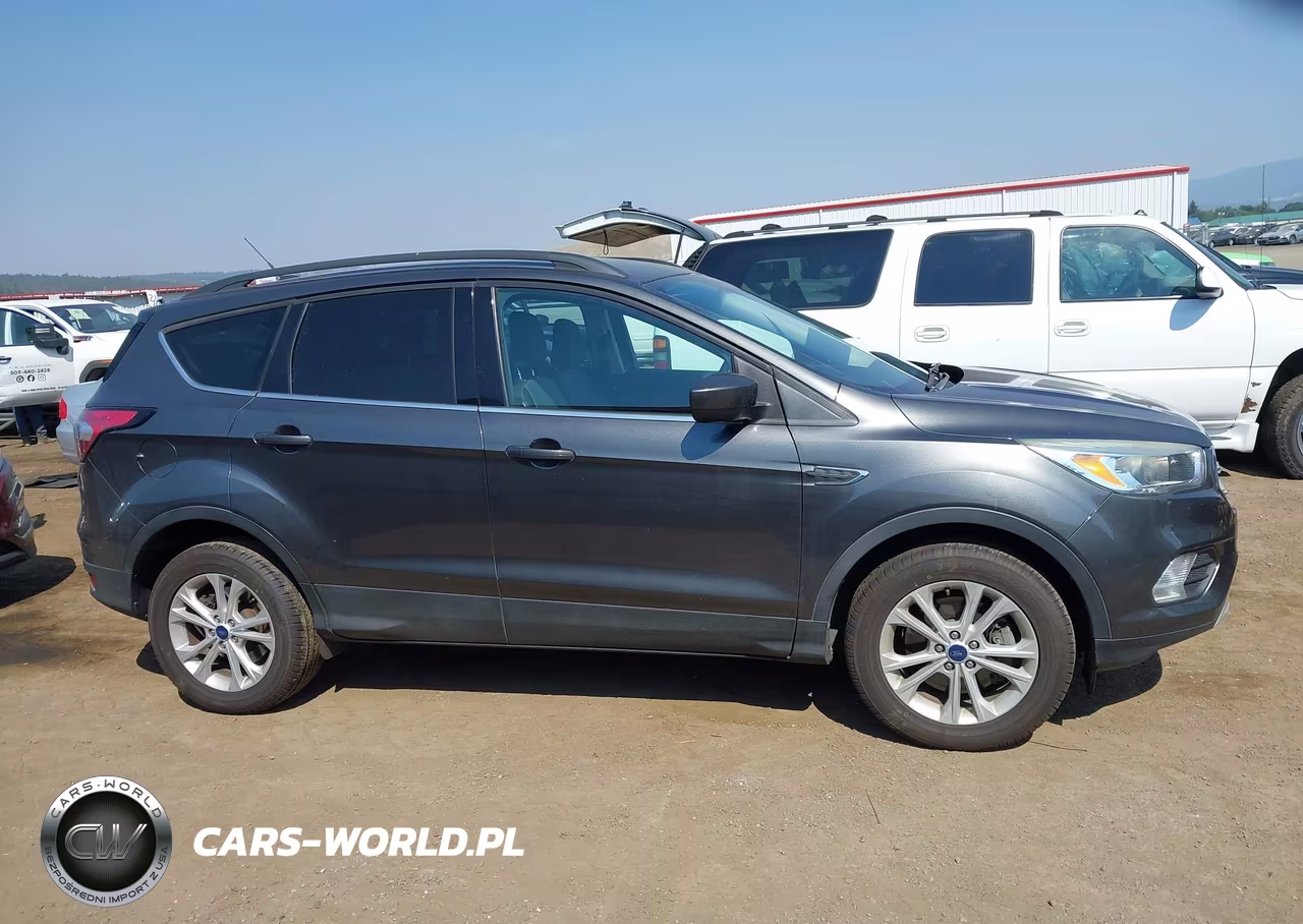 2018 Ford Escape Se VIN:1FMCU9GD7JUB44133 - 13