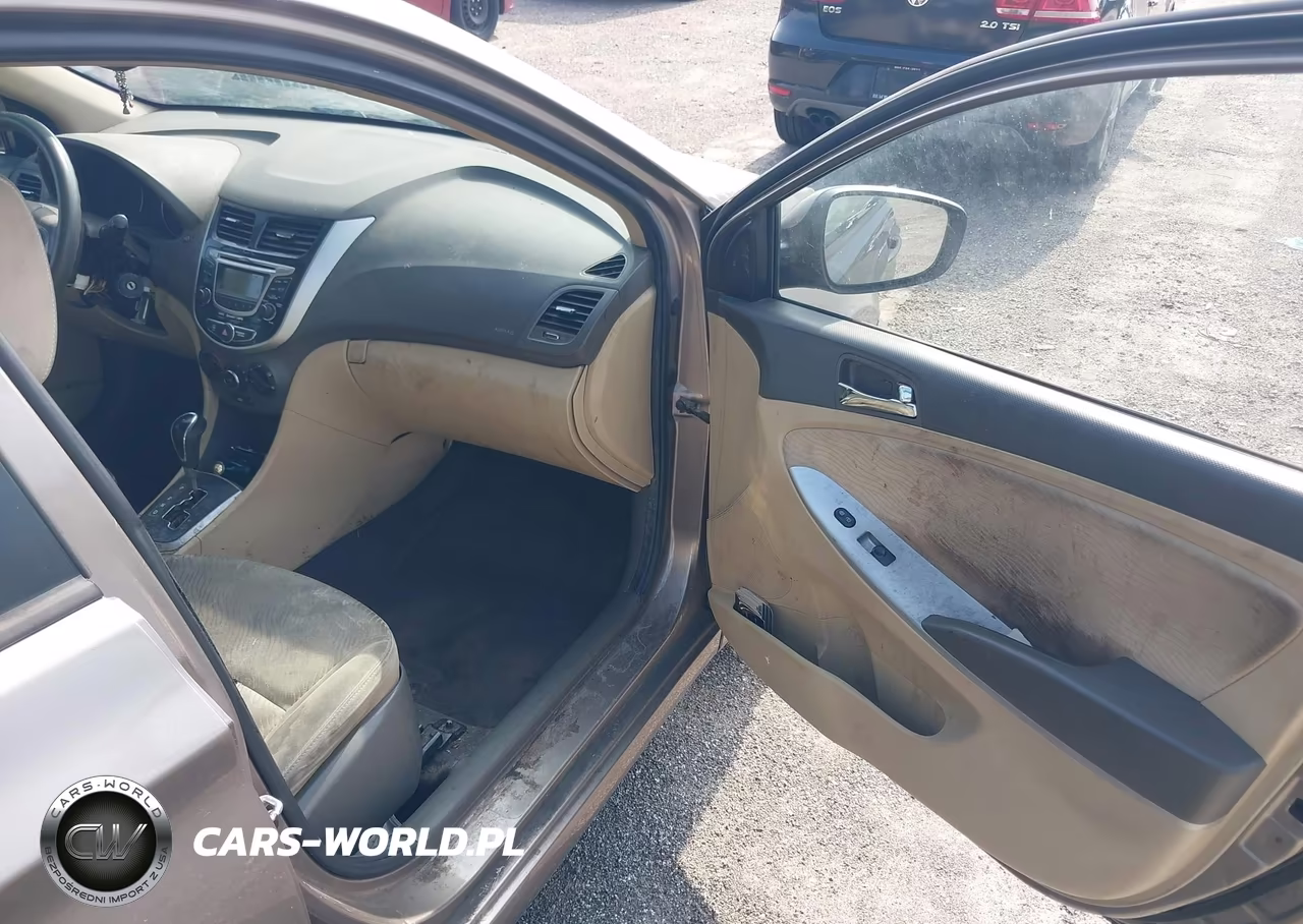 2012 Hyundai Accent Gls VIN:KMHCU4AE0CU196453 - 5