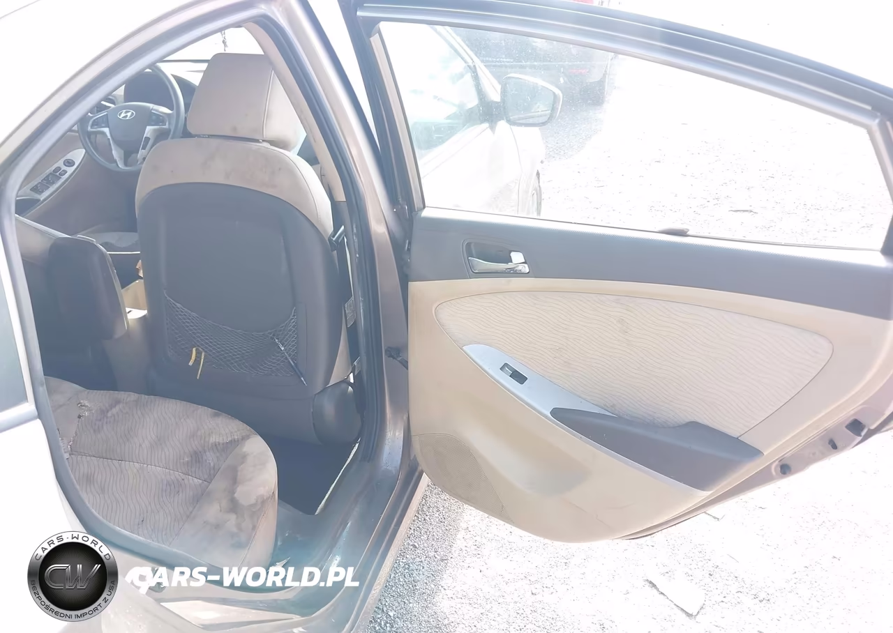 2012 Hyundai Accent Gls VIN:KMHCU4AE0CU196453 - 8