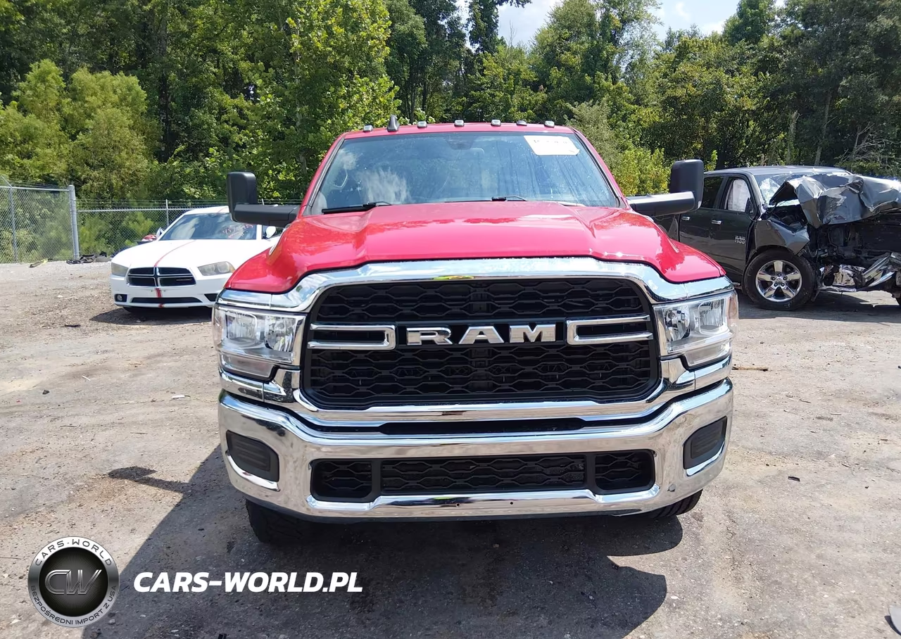 2021 Ram 2500 VIN:3C6UR5CJ9MG590801 - 13