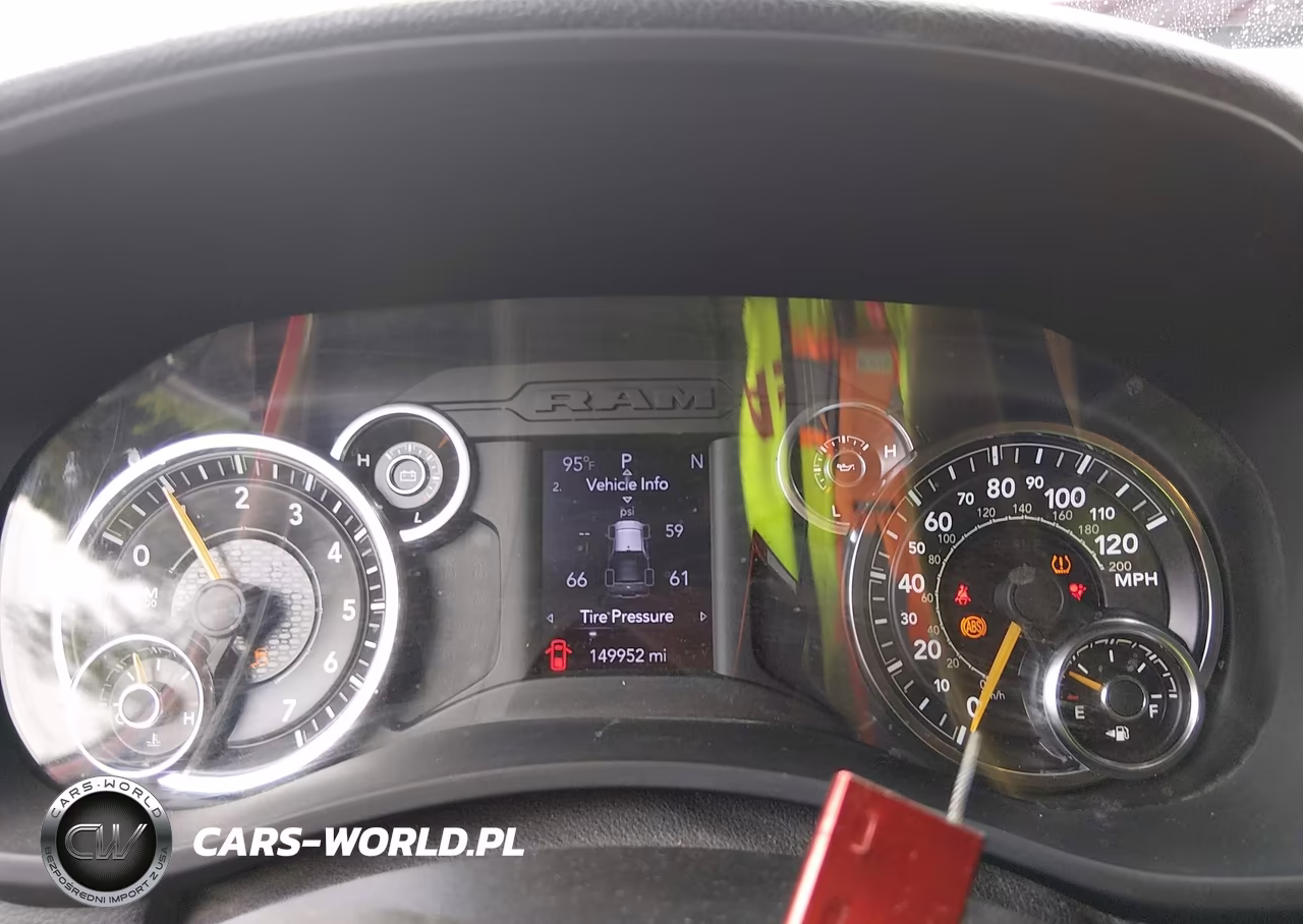 2021 Ram 2500 VIN:3C6UR5CJ9MG590801 - 7