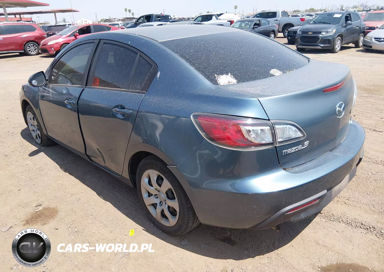 2011 Mazda Mazda3 I Sport VIN:JM1BL1UG1B1383893 - 3