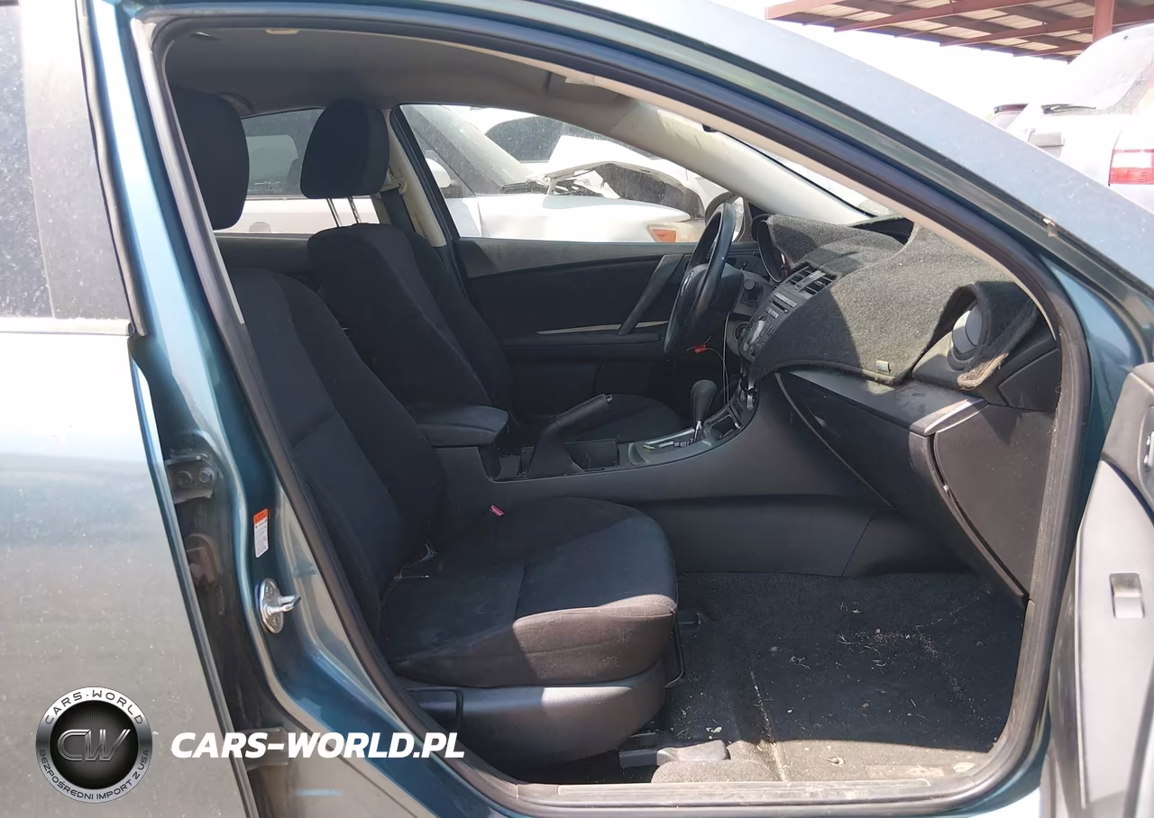 2011 Mazda Mazda3 I Sport VIN:JM1BL1UG1B1383893 - 5
