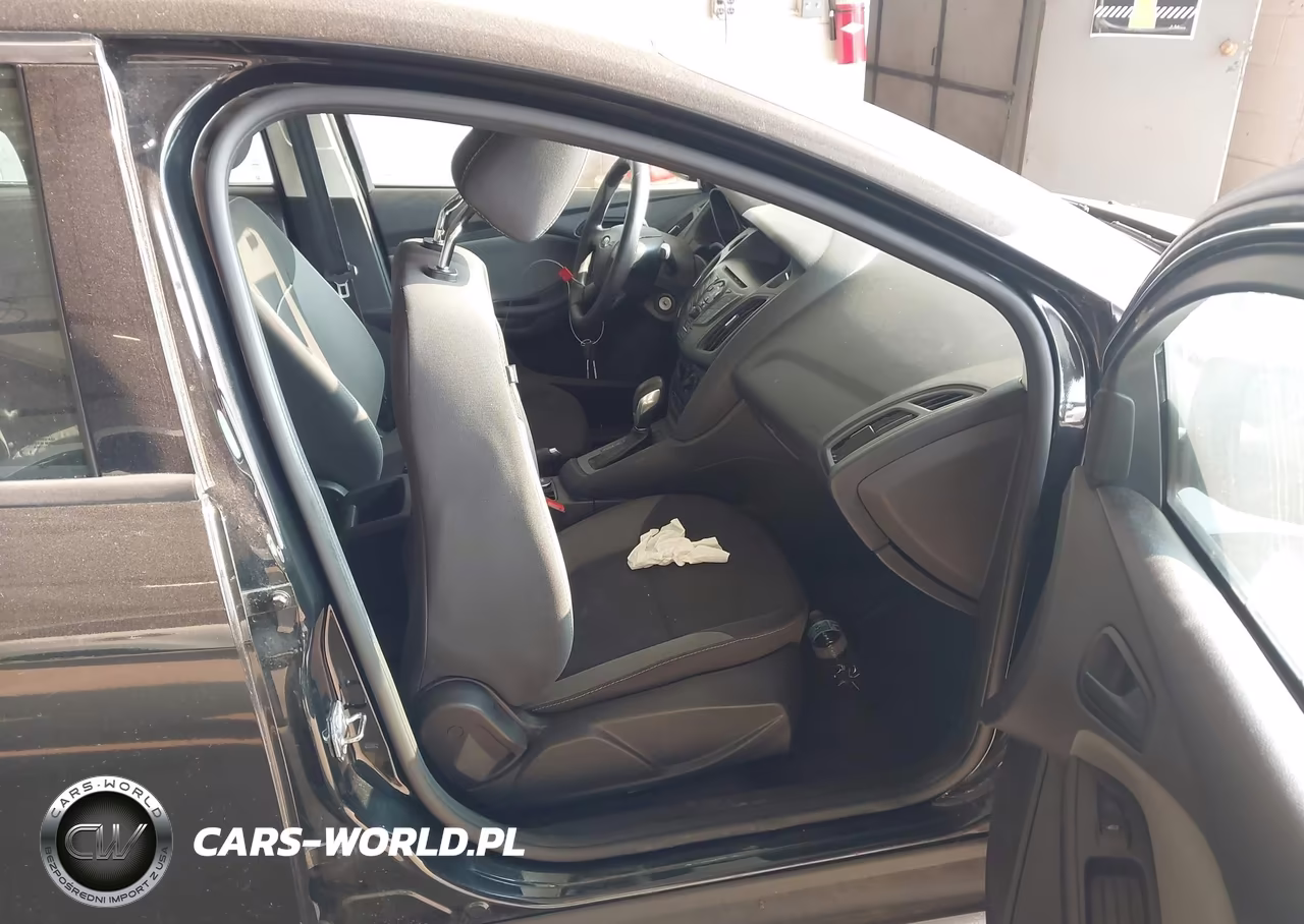 FORD FOCUS S VIN:1FADP3E26EL369076 - 5