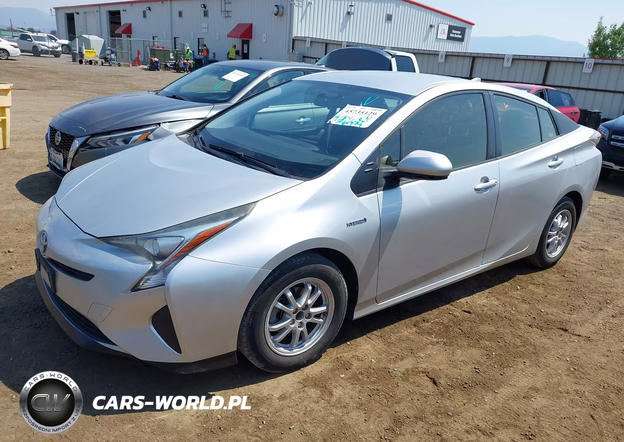 2016 Toyota Prius Two VIN:JTDKBRFUXG3009170 - 2
