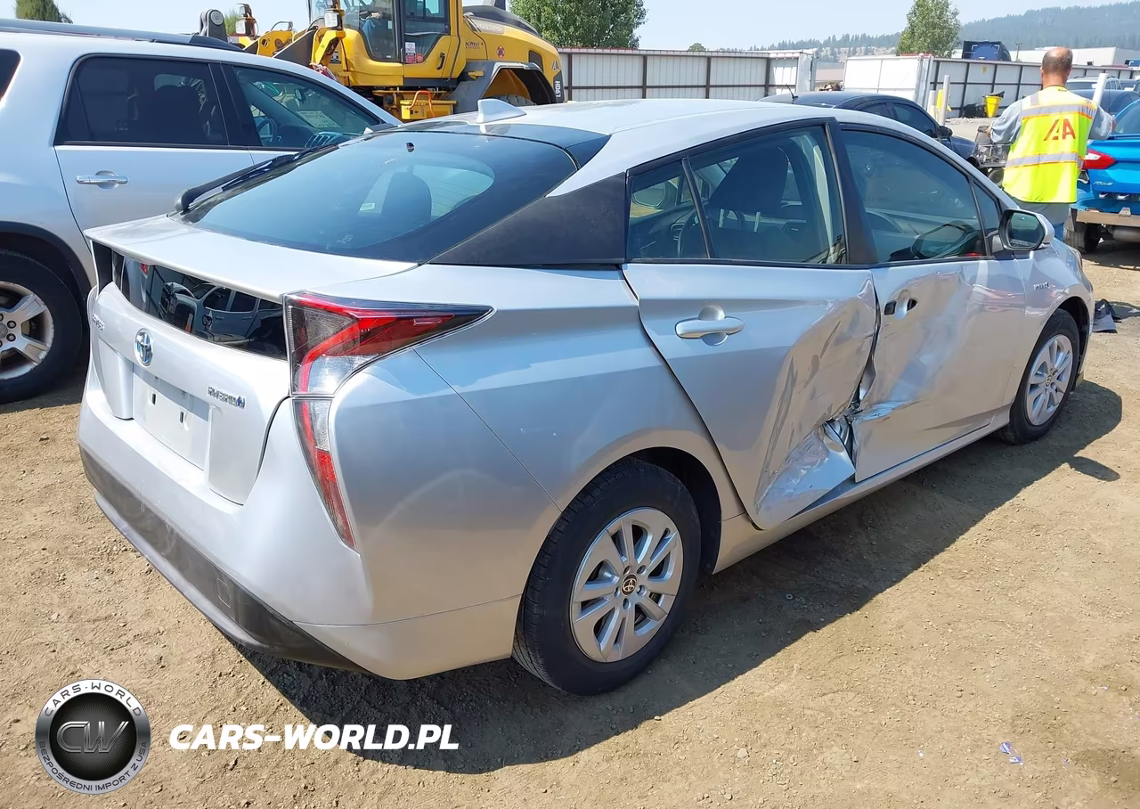 2016 Toyota Prius Two VIN:JTDKBRFUXG3009170 - 4