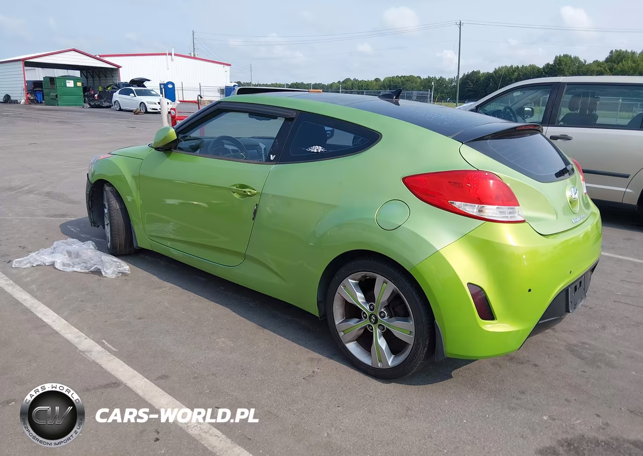 2012 Hyundai Veloster Base W-Black VIN:KMHTC6AD6CU059149 - 3