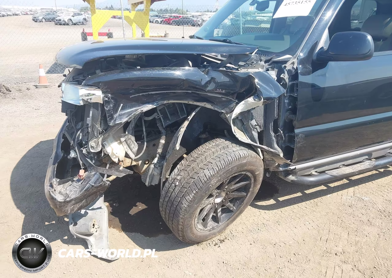 2003 Chevrolet Tahoe Z71 VIN:1GNEK13T93R280939 - 19