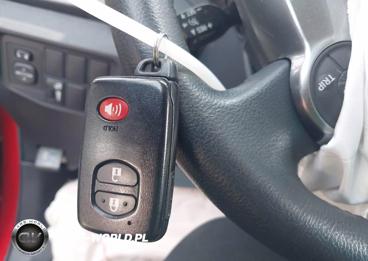 2015 Toyota Prius Persona Series Special Edition VIN:JTDKN3DU9F0397452 - 11