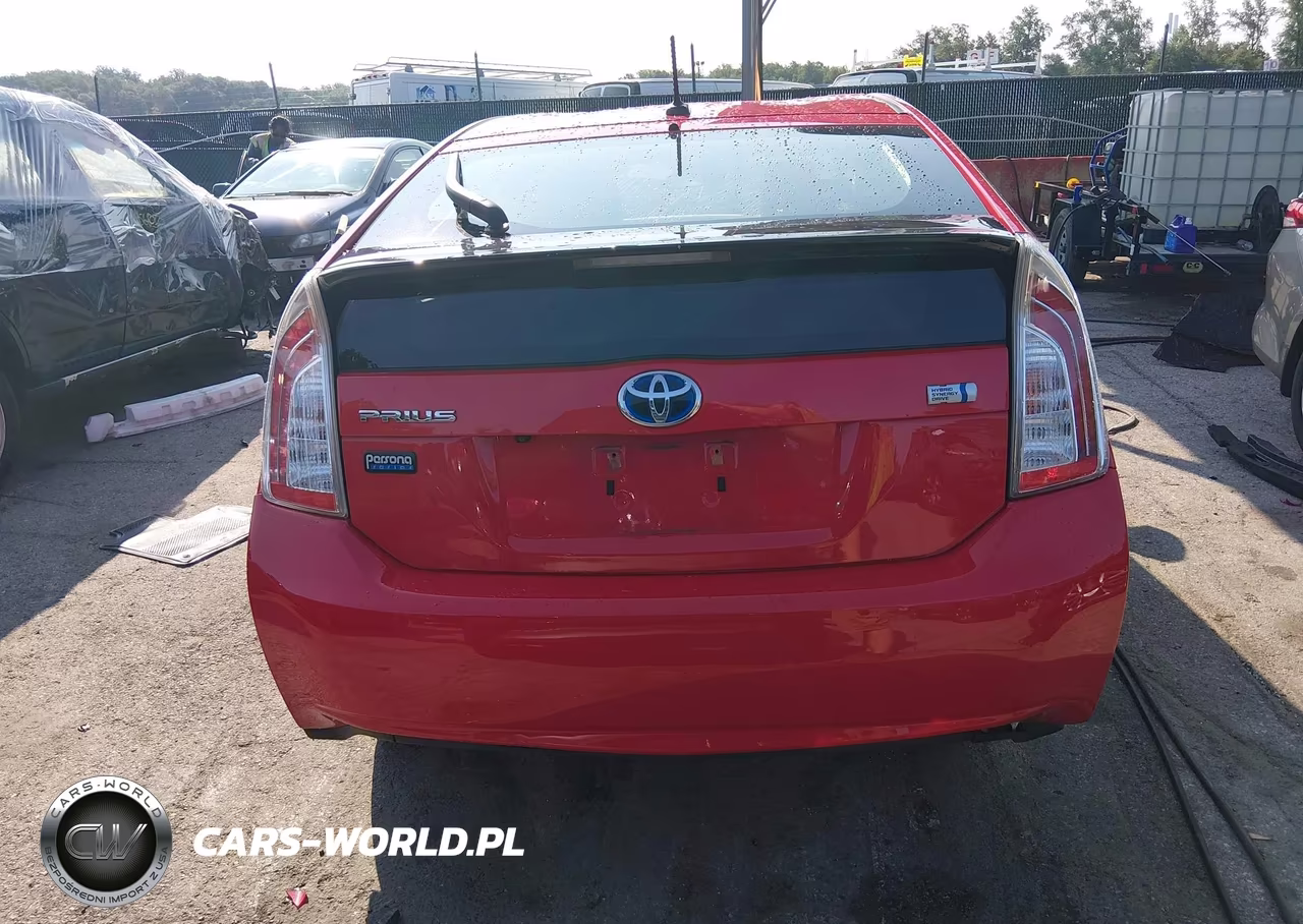 2015 Toyota Prius Persona Series Special Edition VIN:JTDKN3DU9F0397452 - 16