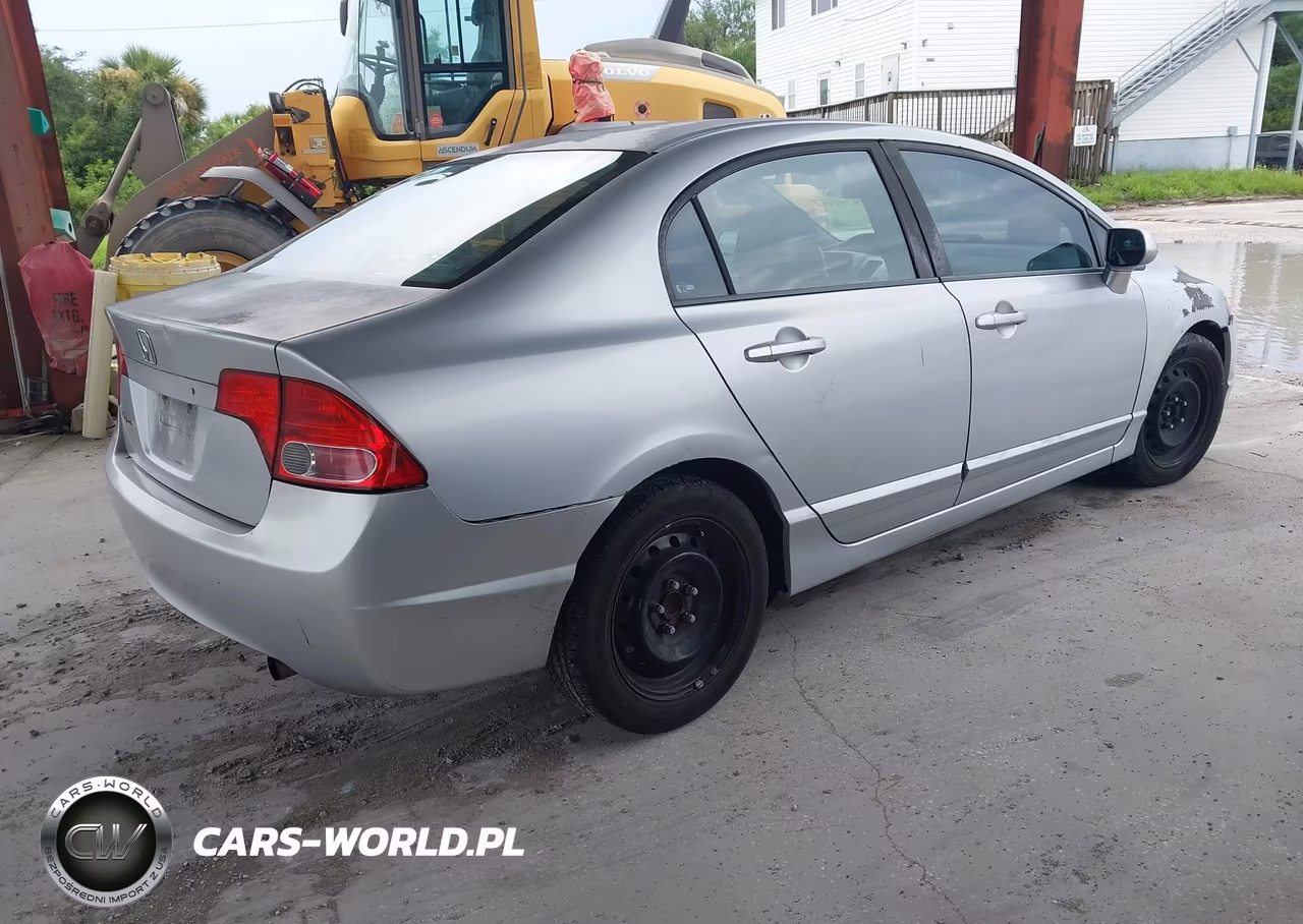 2007 Honda Civic Lx VIN:2HGFA16587H309433 - 4