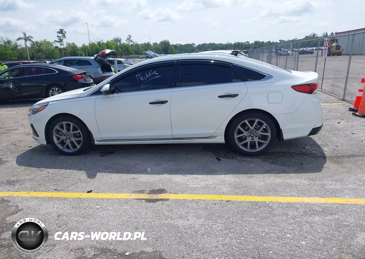 2019 Hyundai Sonata Limited 2.0T VIN:5NPE34AB5KH761343 - 14
