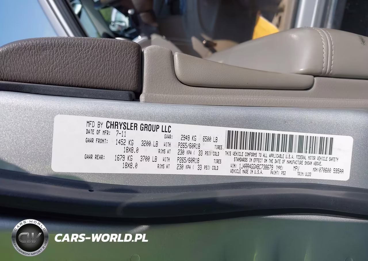 2011 Jeep Grand Cherokee Laredo VIN:1J4RR4GGXBC738679 - 9
