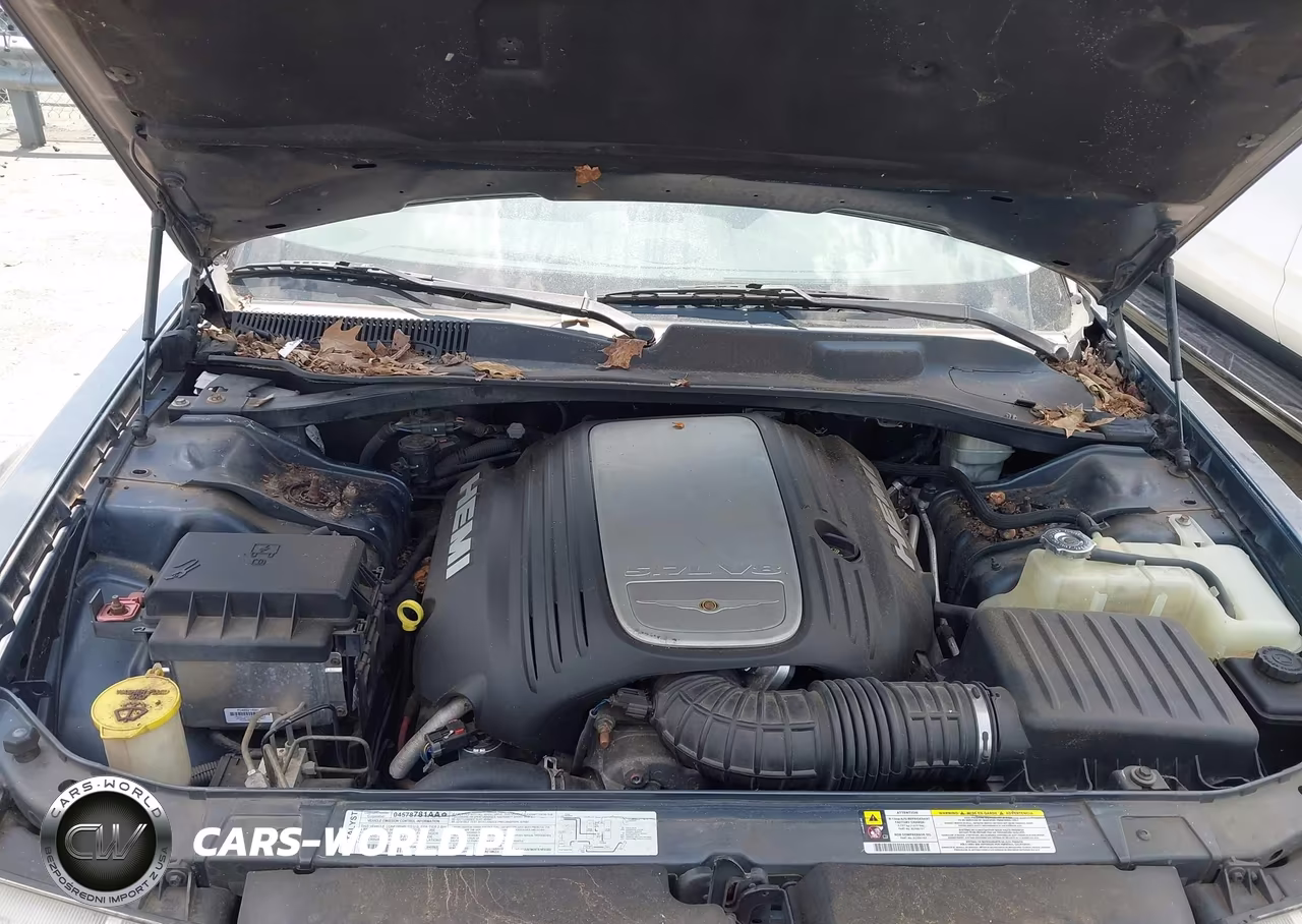 2007 Chrysler 300C VIN:2C3KA63H87H784755 - 10