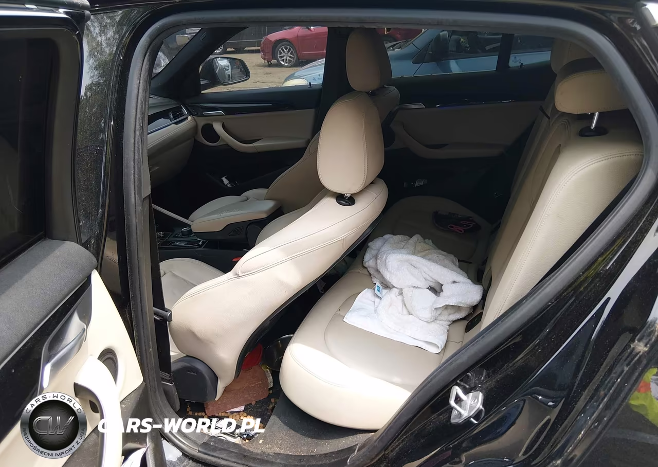 2018 BMW X2 Sdrive28I VIN:WBXYJ3C33JEJ75616 - 8