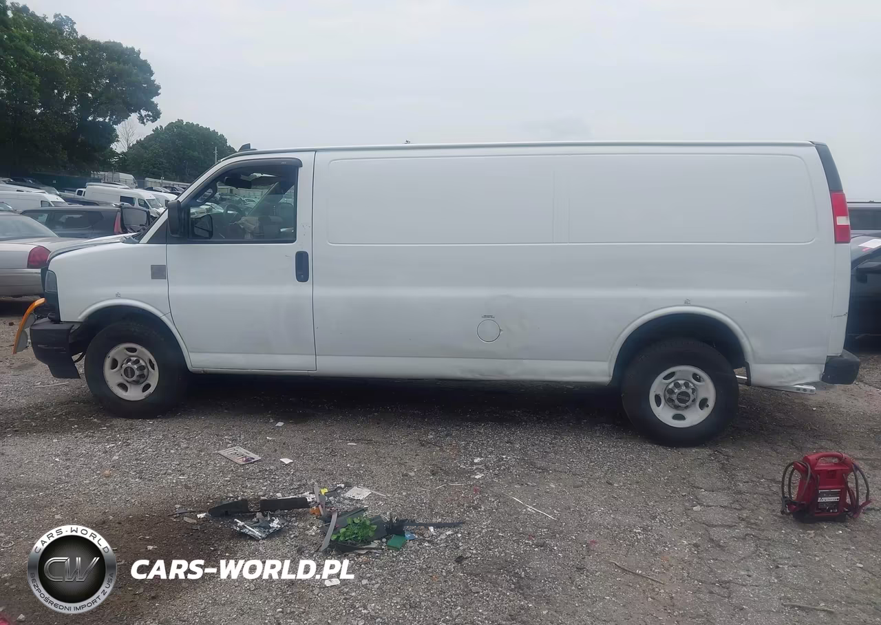 2020 GMC Savana G2500 VIN:1GTW7BFP8L1263664 - 14