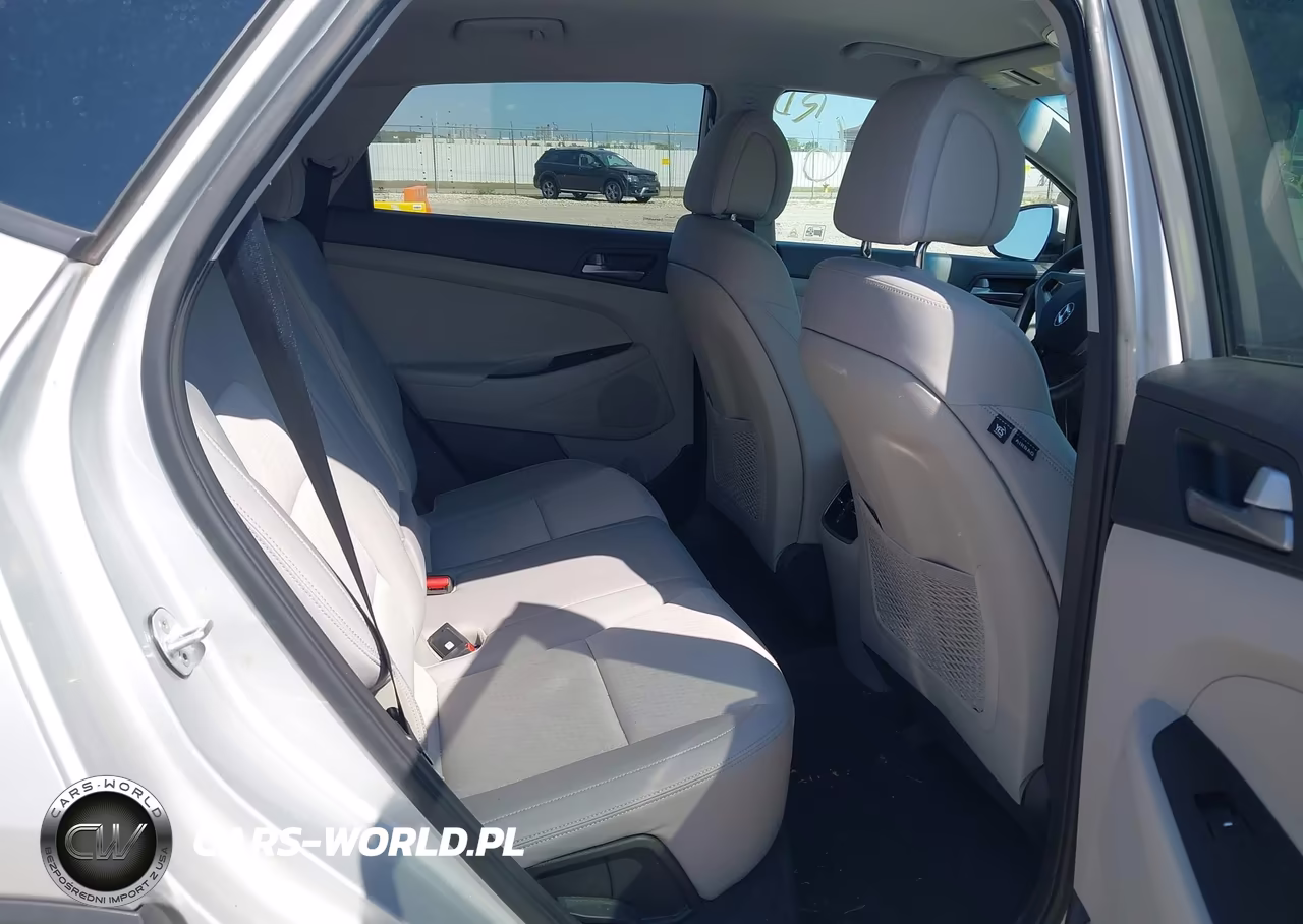 2017 Hyundai Tucson Eco VIN:KM8J3CA23HU273298 - 8