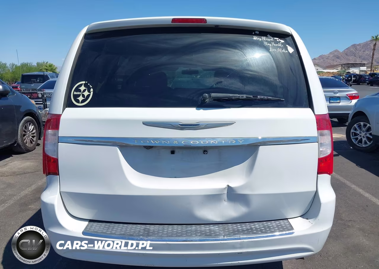 2014 Chrysler Town & Country Touring VIN:2C4RC1BG8ER242918 - 12