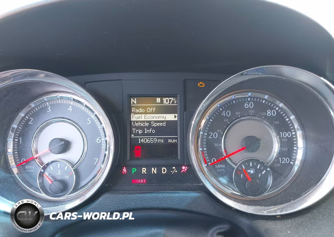2014 Chrysler Town & Country Touring VIN:2C4RC1BG8ER242918 - 7