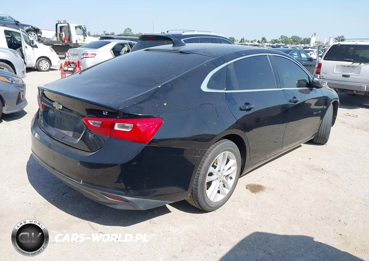 2016 Chevrolet Malibu 1Lt VIN:1G1ZE5ST6GF326074 - 4