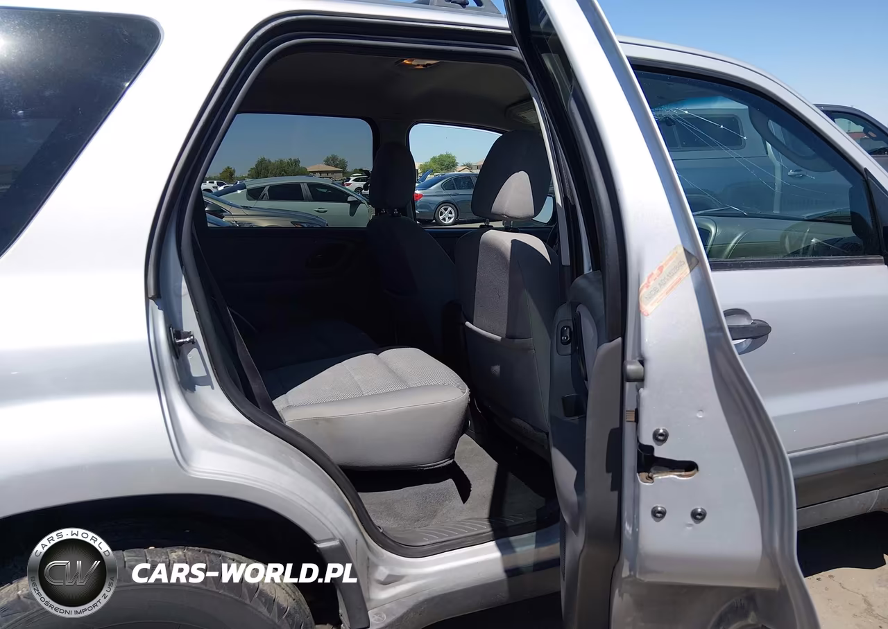 2005 Ford Escape Xlt VIN:1FMCU03145DA08507 - 8