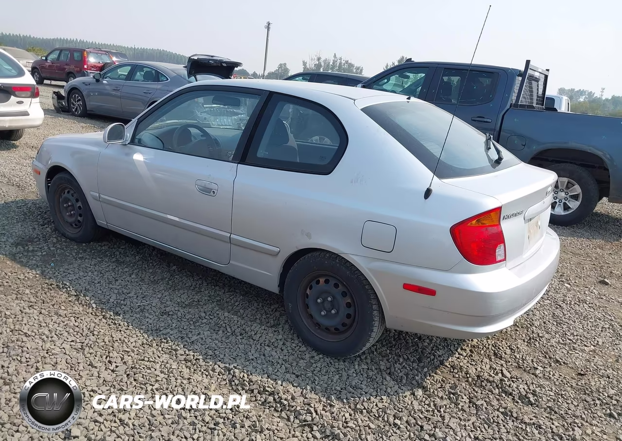 2005 Hyundai Accent Gls-Gt VIN:KMHCG35C25U325418 - 3