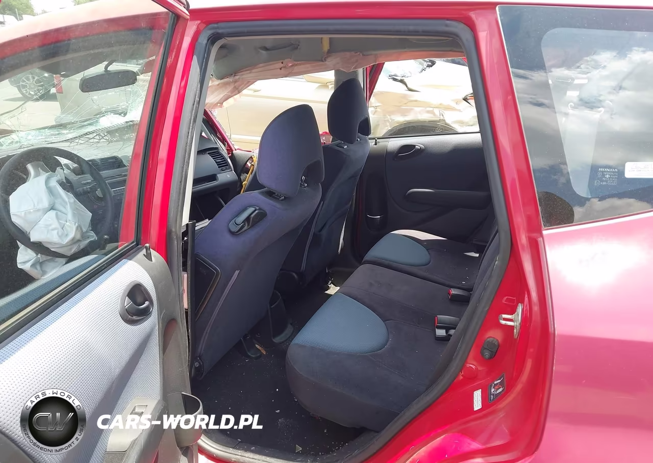 2008 Honda Fit VIN:JHMGD38438S000195 - 8