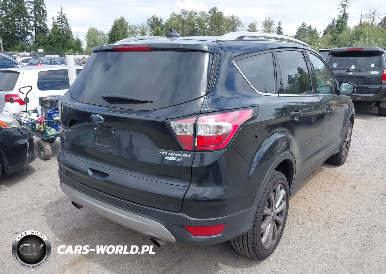 2018 Ford Escape Titanium VIN:1FMCU9J91JUA59714 - 4